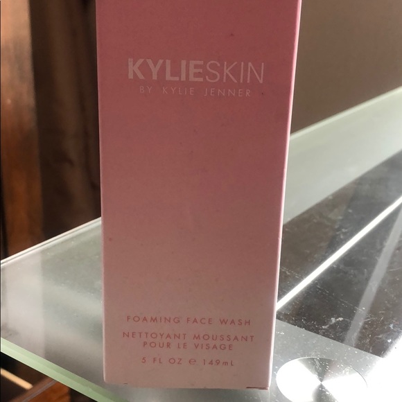 💄BEAUTY BUNDLEAnastasia,KatVonD,Kylie Skin&more! - Picture 7 of 10